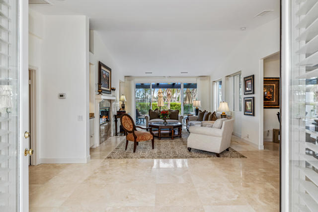 56708 Palms Drive, La Quinta CA: https://media.crmls.org/mediaz/a2bbc28b-20ad-4bb6-a29c-9087f748628f.jpg