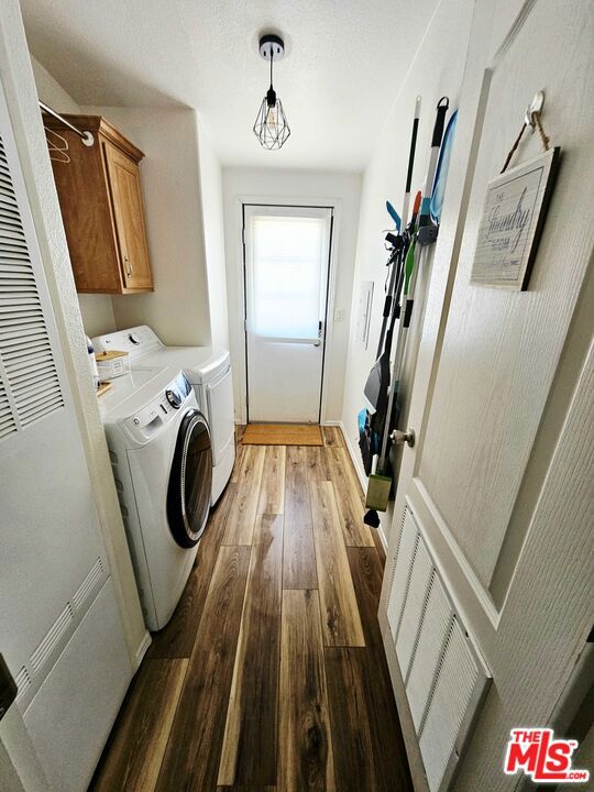 3838 Indian Cove Road,  CA: https://media.crmls.org/mediaz/a2c038ec-f18e-419d-8674-f7e80c04a7f2.jpg