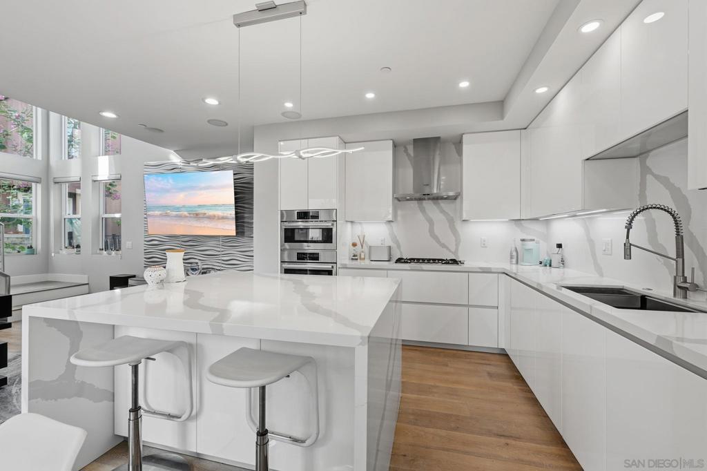 7835 Inception Way - photo 2