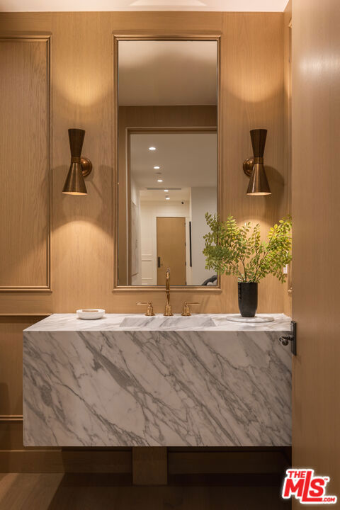 1682 San Onofre Drive, Pacific Palisades CA: https://media.crmls.org/mediaz/a2c243a0-2d43-4dff-82bc-8324e8ee98c7.jpg