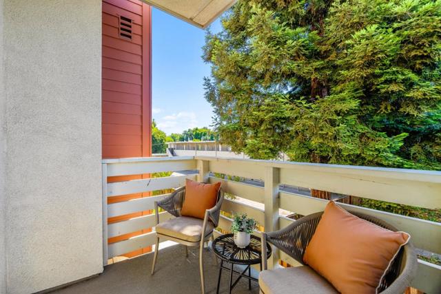 417 Santo Domingo Terrace, Sunnyvale CA: https://media.crmls.org/mediaz/a2c303ce-9bd1-48d5-8a72-831affad94a6.jpg