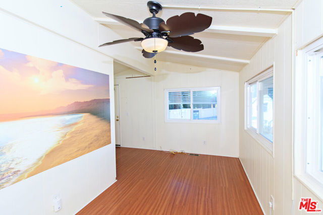 11250 Playa Street, 106 photo 5