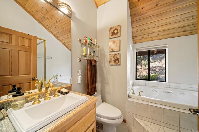 Detail Gallery Image 10 of 75 For 24938 Roble Drive, Idyllwild,  CA 92549 - 3 Beds | 2/1 Baths