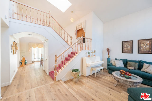 3626 W Avenue J2, Lancaster CA: https://media.crmls.org/mediaz/a2c53fc4-e2f5-4a00-9994-e6e0bb00c57d.jpg