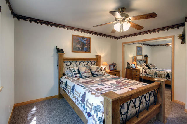 1769 Cascade Road, Big Bear CA: https://media.crmls.org/mediaz/a2c684d8-da75-485c-a96d-40a273c9f68c.jpg