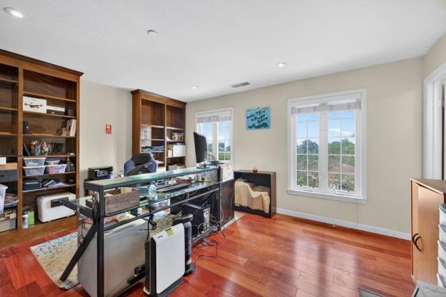 746 Jacaranda Circle, Hillsborough CA: https://media.crmls.org/mediaz/a2c6b53f-d4a1-4218-a838-23055405bbc9.jpg