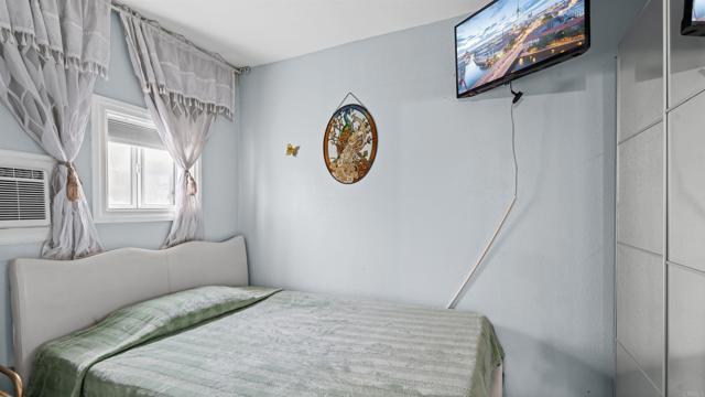 4764 Polk Avenue, San Diego CA: https://media.crmls.org/mediaz/a2c6c95b-6a30-4fd9-891e-e4bf99c8dfb3.jpg