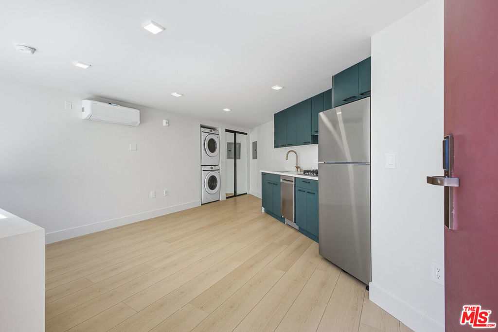 12425 Texas Avenue #5