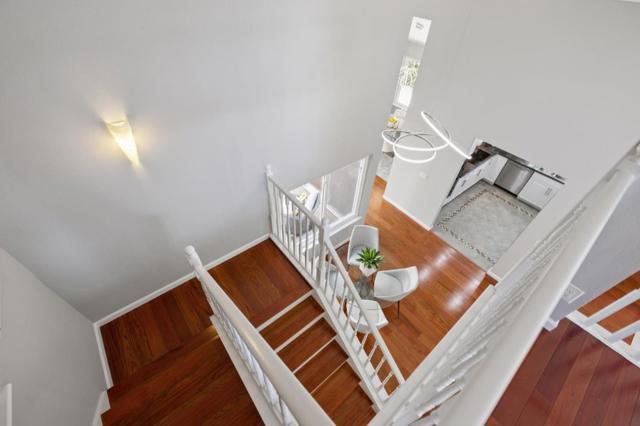 704 Prescott Lane, Foster City CA: https://media.crmls.org/mediaz/a2c83599-65de-4dd2-8a62-71cdf31b3b78.jpg