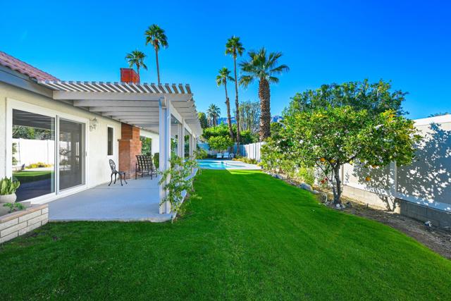72890 Amber Street, Palm Desert CA: https://media.crmls.org/mediaz/a2c8838b-d34b-4d02-8702-4482e85f37b5.jpg