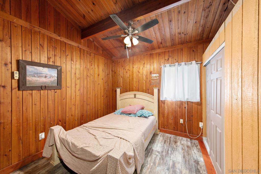 MLS #250037285SD image #9