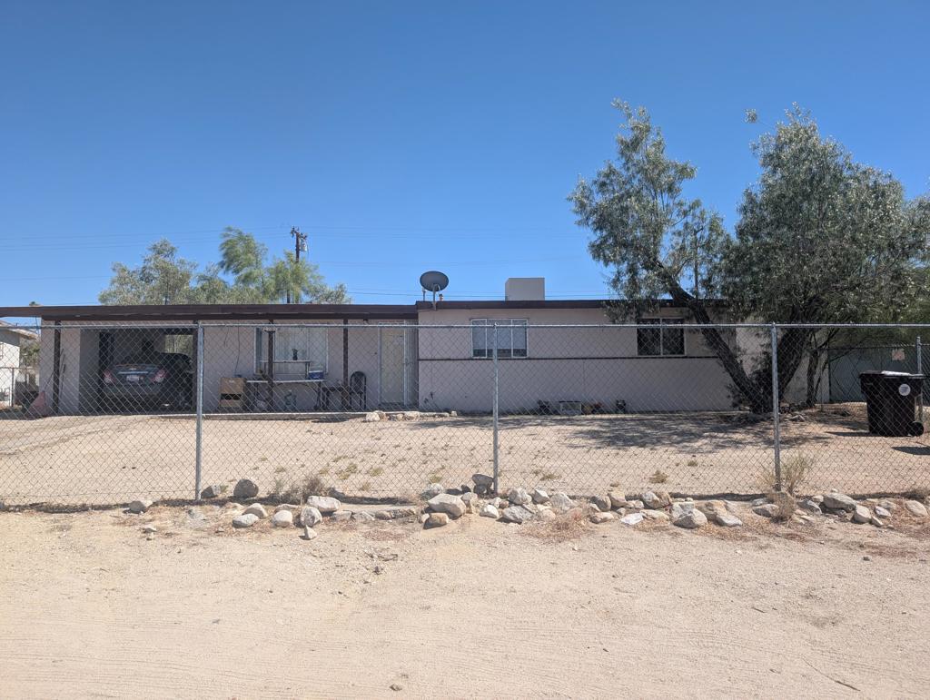74737 Serrano Drive