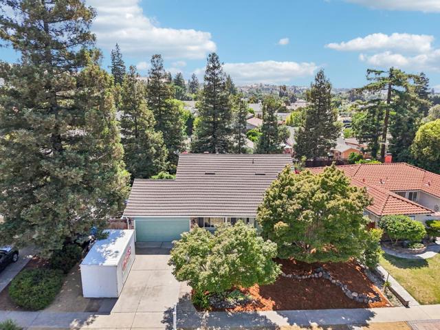 4179 Watkins Way, San Jose CA: https://media.crmls.org/mediaz/a2cb85de-eff4-4ad4-b117-b7dc24f80275.jpg
