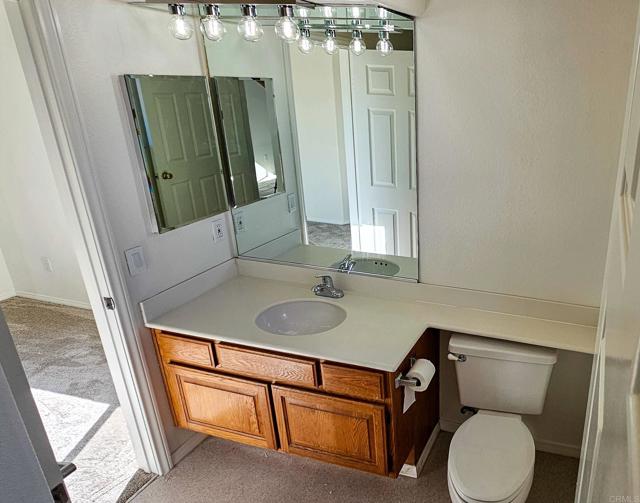 Detail Gallery Image 34 of 43 For 4918 Amador Dr, Oceanside,  CA 92056 - 5 Beds | 3/1 Baths