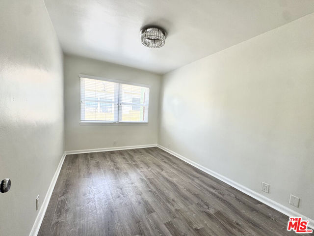 5153 Overland, Culver City CA: https://media.crmls.org/mediaz/a2cca918-fd54-4c79-a2c5-76c482c00589.jpg
