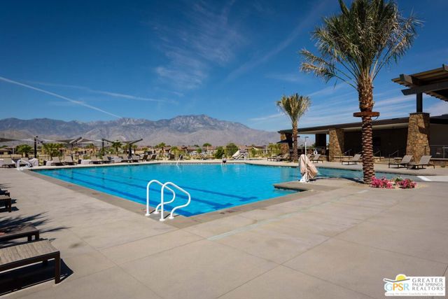 74 Cork Tree, Rancho Mirage CA: https://media.crmls.org/mediaz/a2cd807b-0548-402f-a0f1-380d15168feb.jpg
