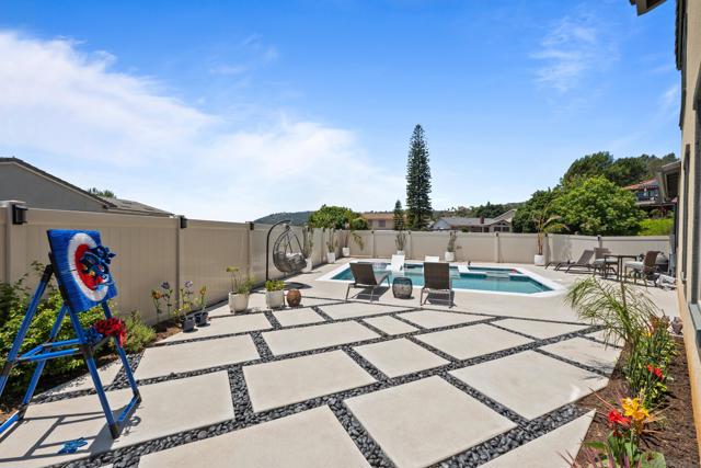 1485 Natalia Ct., Escondido CA: https://media.crmls.org/mediaz/a2ce0a00-e5a3-4eb0-be14-d30081fb34a6.jpg