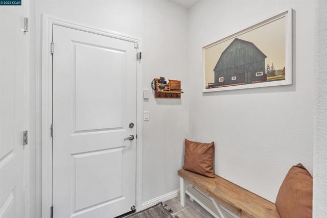 158 Wooley Creek Way, Brentwood CA: https://media.crmls.org/mediaz/a2ce2fb7-557f-46b4-ac38-58f7b5bff0ae.jpg