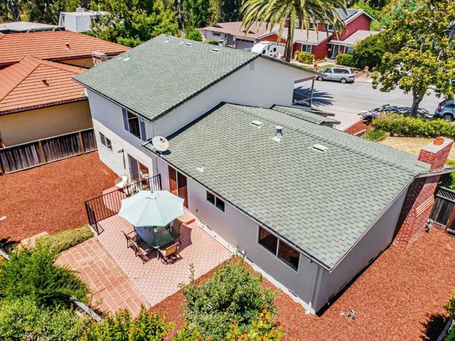 239 Segre Place, Santa Cruz CA: https://media.crmls.org/mediaz/a2ce864b-543f-448e-bdf3-7e1694f42ce0.jpg
