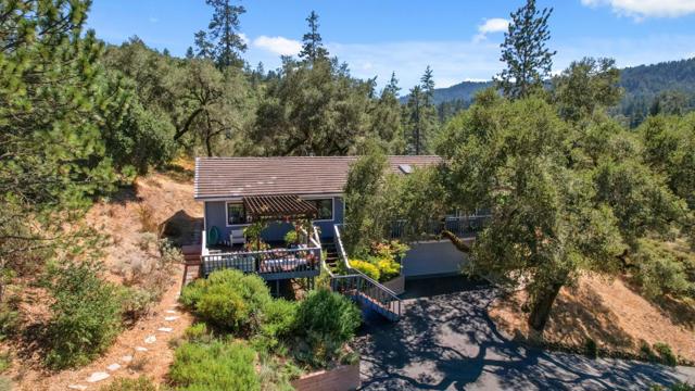 2203 Quail Hollow Road, Ben Lomond CA: https://media.crmls.org/mediaz/a2cfa055-2703-4457-8f4e-0f5d418aadbb.jpg