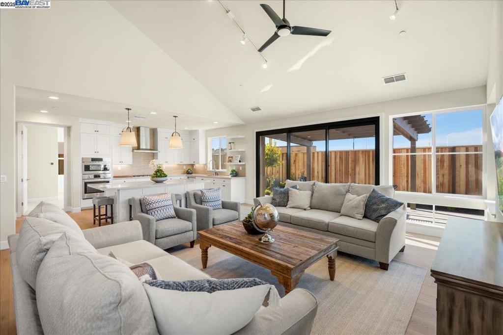 MLS #41106774 image #6