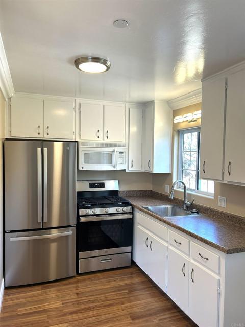 Detail Gallery Image 45 of 47 For 1751 Monte Vista Dr, Vista,  CA 92084 - 5 Beds | 3/1 Baths