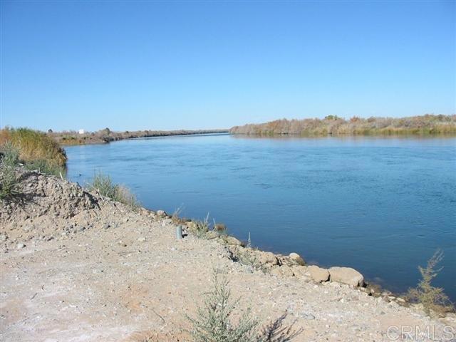 Detail Gallery Image 1 of 12 For 2666 Rio Vista Way, Palo Verde,  CA 92266 - – Beds | – Baths