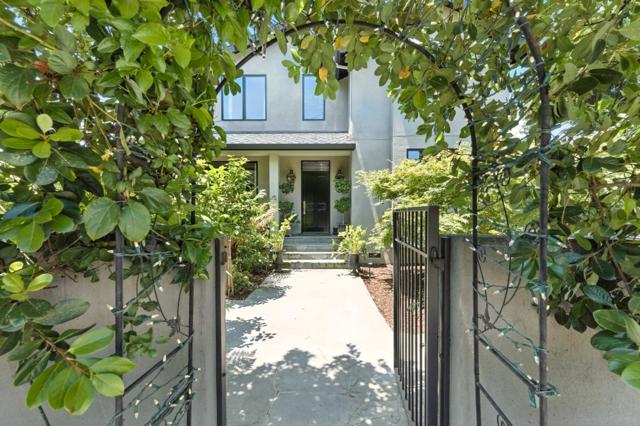 543 8th Avenue, Menlo Park CA: https://media.crmls.org/mediaz/a2d2638d-9b80-4838-8cd9-2dbd22f0dd97.jpg