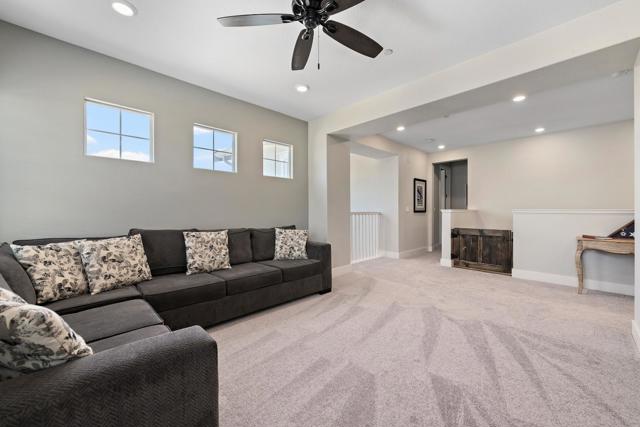 1611 Vinsanto Court, Gilroy CA: https://media.crmls.org/mediaz/a2d2f42c-3f28-49d3-96bb-286dae231036.jpg