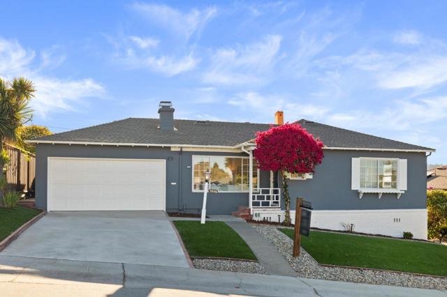 3806 Kenwood Avenue, San Mateo CA: https://media.crmls.org/mediaz/a2d2fbd7-f822-428b-bdcc-2c72b25673f1.jpg