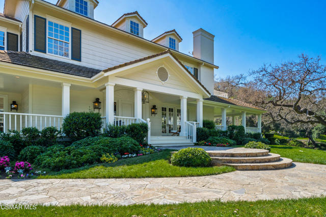 1464 Hidden Valley Road, Thousand Oaks CA: https://media.crmls.org/mediaz/a2d3f061-5da4-4e1f-9347-6f26ac083d45.jpg