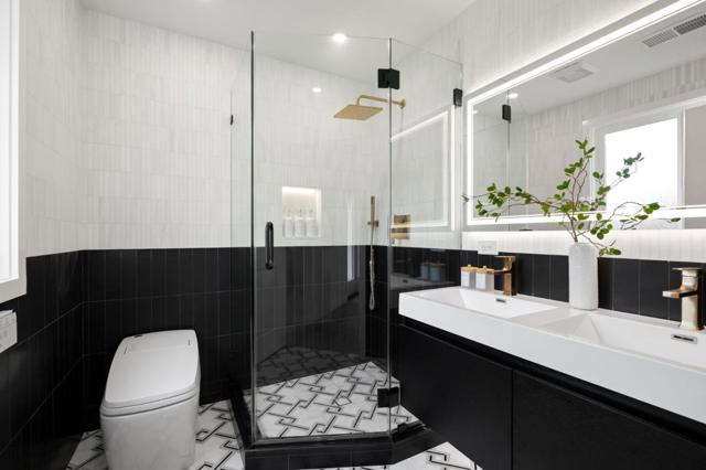 2521 Sherwood Drive, San Bruno CA: https://media.crmls.org/mediaz/a2d4cf10-79da-4e49-b979-3edc8f1b6ac5.jpg