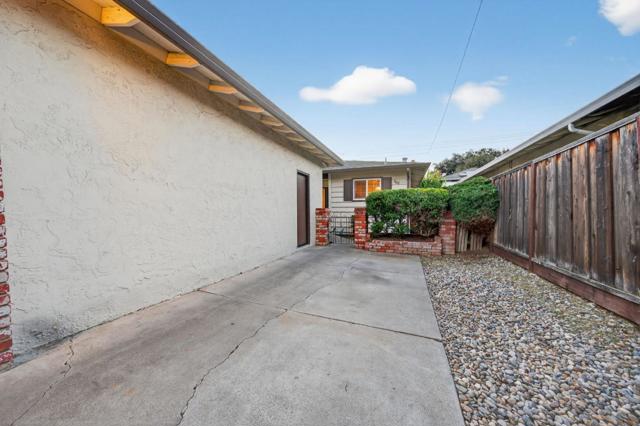 56635665 Beswick Drive, San Jose CA: https://media.crmls.org/mediaz/a2d4d415-9990-46a8-a837-646e8504fced.jpg