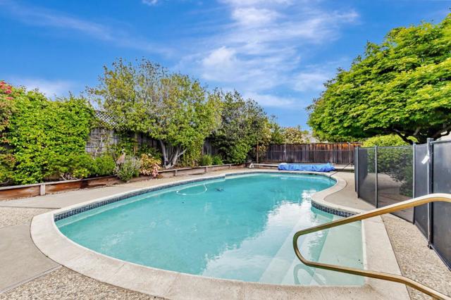 10571 N Blaney Avenue, Cupertino CA: https://media.crmls.org/mediaz/a2d51e2f-fee9-4927-92b8-6a55f1826cfc.jpg