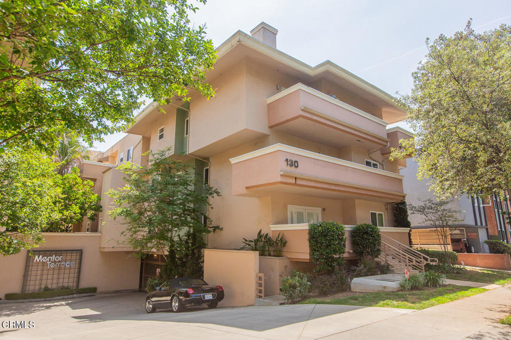 130 S Mentor Avenue #205