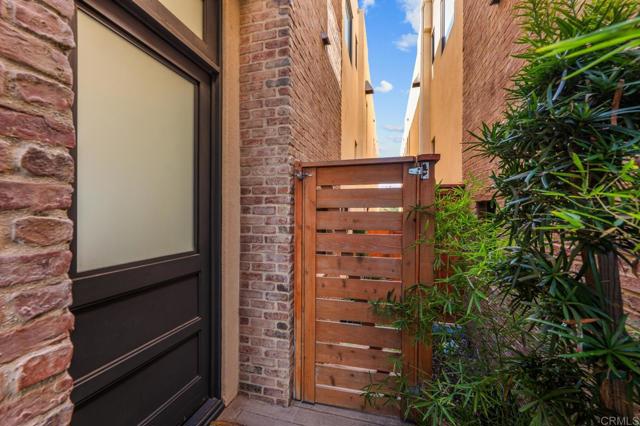 Detail Gallery Image 32 of 43 For 907 S Tremont St, Oceanside,  CA 92054 - 3 Beds | 3/1 Baths