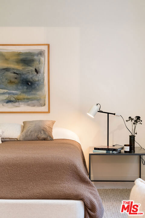 3119 Via Dolce, Marina del Rey CA: https://media.crmls.org/mediaz/a2d80b78-3825-4aa5-bf23-e6fc87ff1c1a.jpg