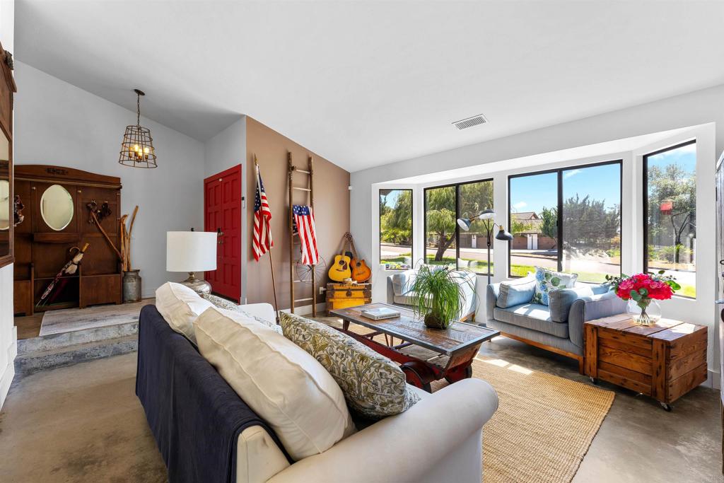 1717 Birchwood - photo 4