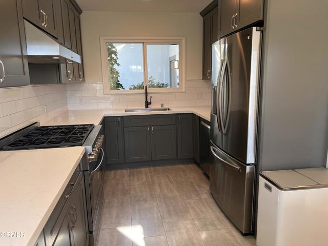 Detail Gallery Image 5 of 30 For 4626 Viro Rd, La Canada Flintridge,  CA 91011 - 4 Beds | 2 Baths