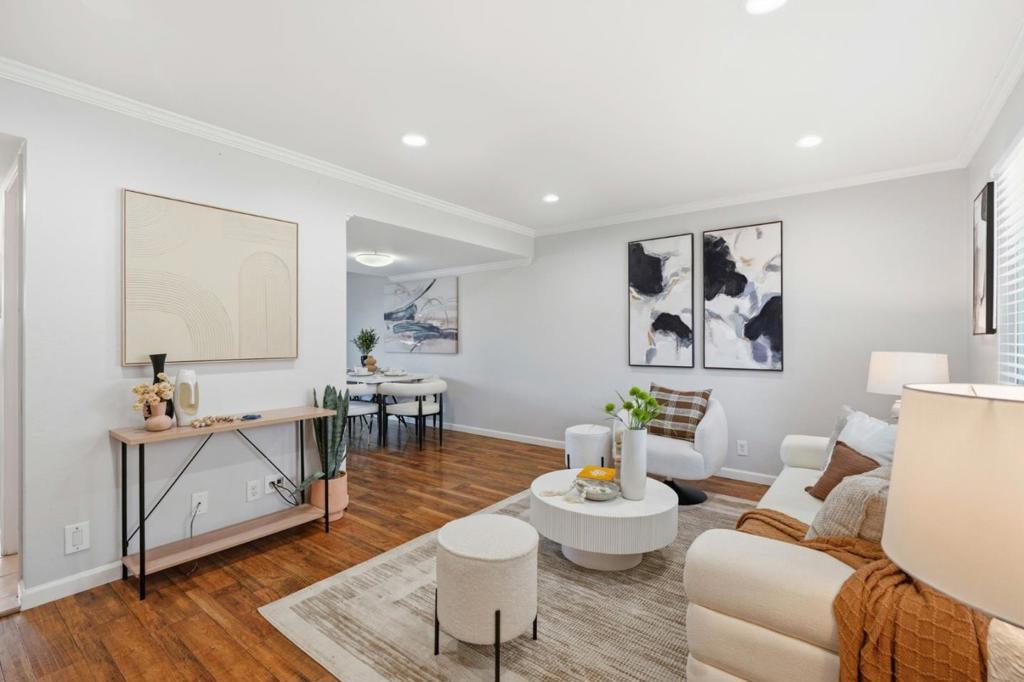 216 Fairway Glen Lane