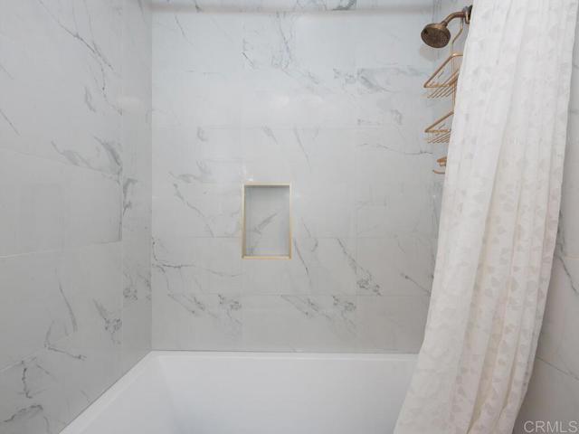 Detail Gallery Image 21 of 37 For 2525 Jefferson St #B,  Carlsbad,  CA 92008 - 2 Beds | 1/1 Baths