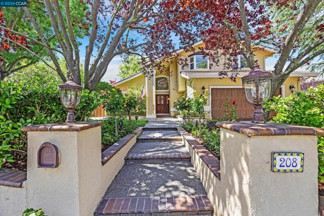 208 Lowell Ct, Danville, California 94526, 5 Bedrooms Bedrooms, ,3 BathroomsBathrooms,Single Family Residence,For Sale,Lowell Ct,41063888