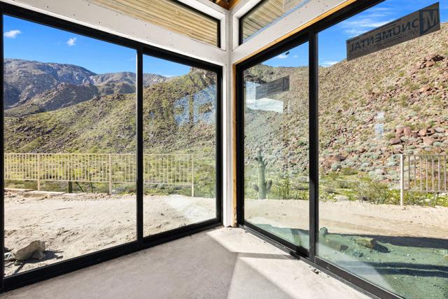 1133 W Dolores Court, Palm Springs CA: https://media.crmls.org/mediaz/a2da06e2-1e65-4381-93d5-8650642172aa.jpg