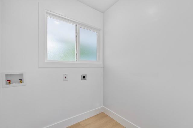 3 Harran Circle, Orinda CA: https://media.crmls.org/mediaz/a2da2102-866d-4687-a74e-1bd21dd2faae.jpg