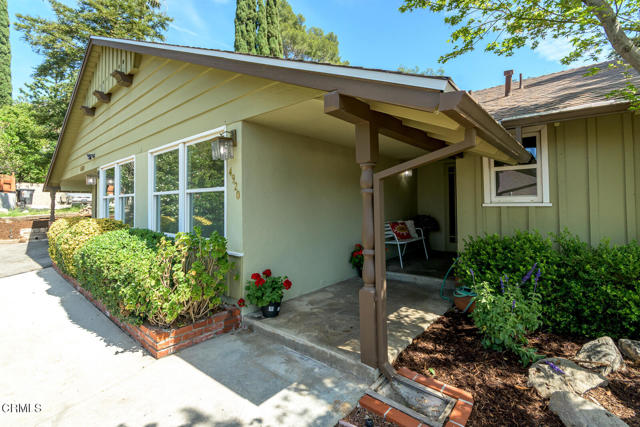 Detail Gallery Image 17 of 51 For 4920 Lowell Ave, Glendale,  CA 91214 - 4 Beds | 2 Baths