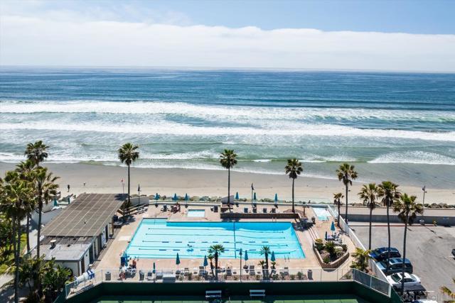 1830 Avenida del Mundo, Coronado CA: https://media.crmls.org/mediaz/a2dbbd80-d763-4c01-a8ec-4c28af98712d.jpg