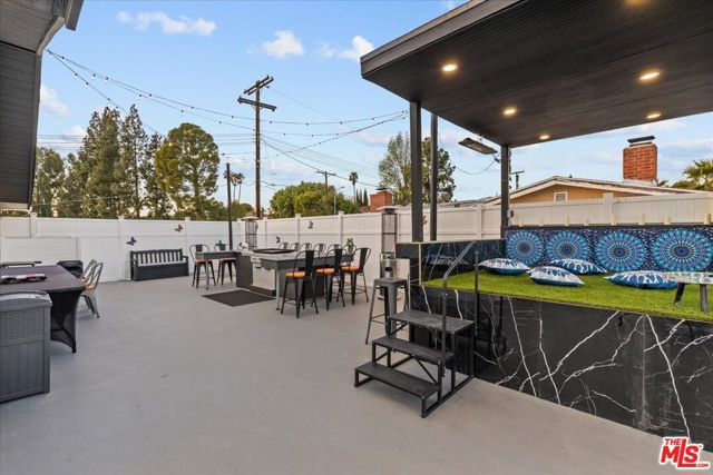 8600 Farralone Avenue, West Hills CA: https://media.crmls.org/mediaz/a2dd4e69-ccb5-4816-9c70-93f924ba4bbb.jpg