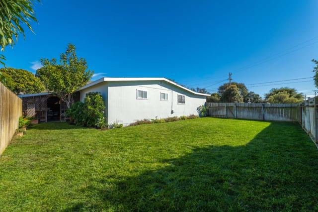 3049 Sunrise Circle, Marina CA: https://media.crmls.org/mediaz/a2df1c15-8109-4419-84f7-f0f902efb8f1.jpg