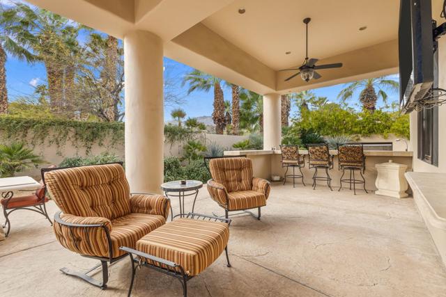 49240 Jfk Trail, Palm Desert CA: https://media.crmls.org/mediaz/a2dfe47c-57f7-4b4a-8f98-0fa446dd5714.jpg