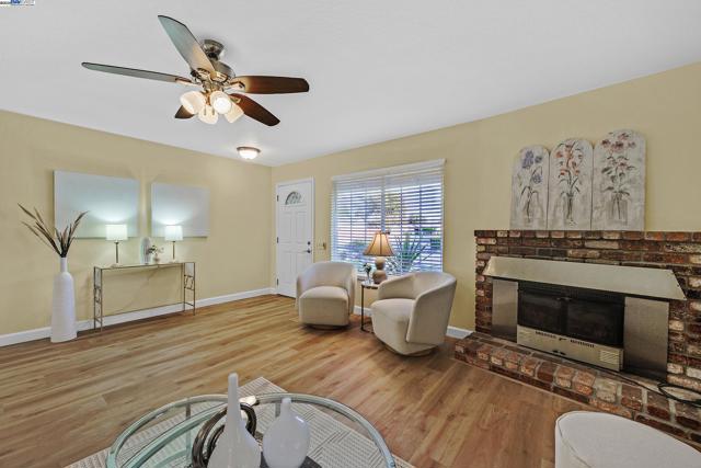 866 Cortland Way, Livermore CA: https://media.crmls.org/mediaz/a2e2402b-5480-4a9a-bb2a-ad791835ea97.jpg